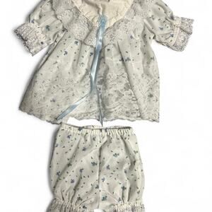 Adorable 12m vintage 1960s handmade baby girl blouse and bloomers outfit
